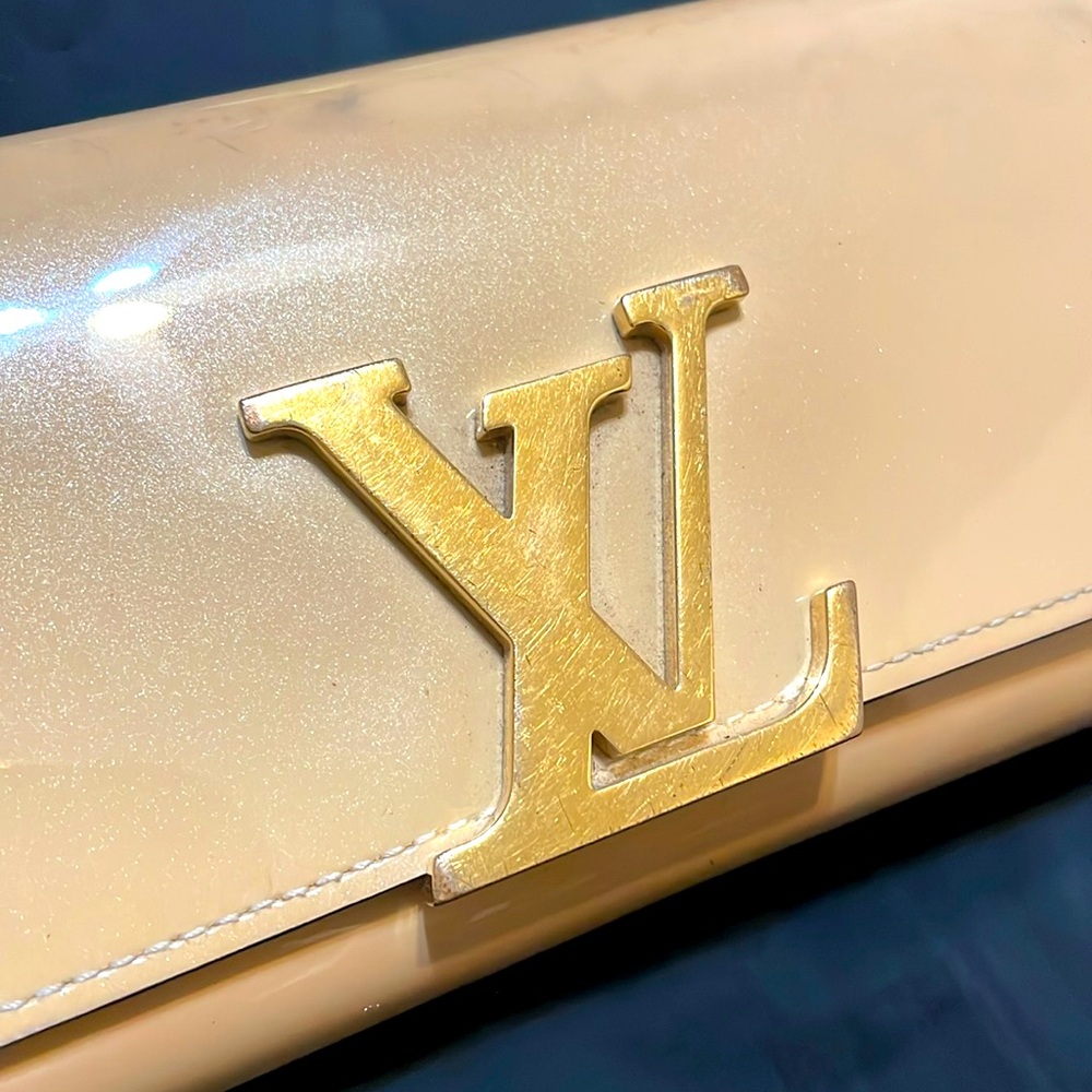LV Louis Vuitton Louise patent clutch wallet - Picture 2 of 13